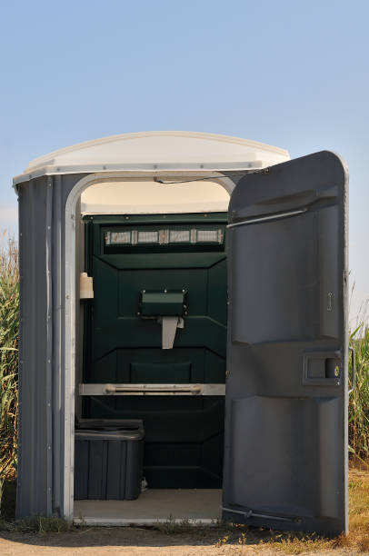 Best Porta potty rental near me  in Dickinson, ND